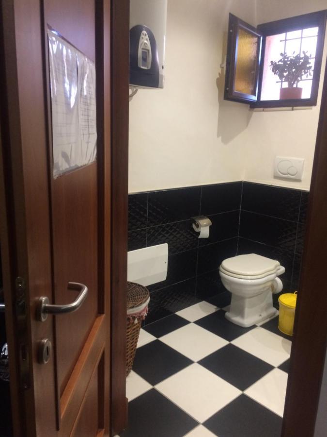 شاكا Guest House La Corte Normanna المظهر الخارجي الصورة
