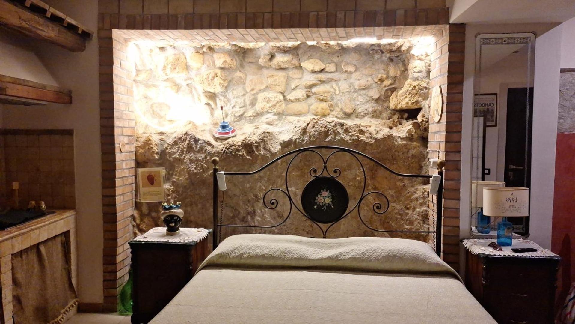 شاكا Guest House La Corte Normanna المظهر الخارجي الصورة